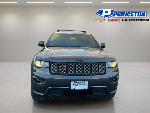 Used 2020 Jeep Grand Cherokee Altitude image 2