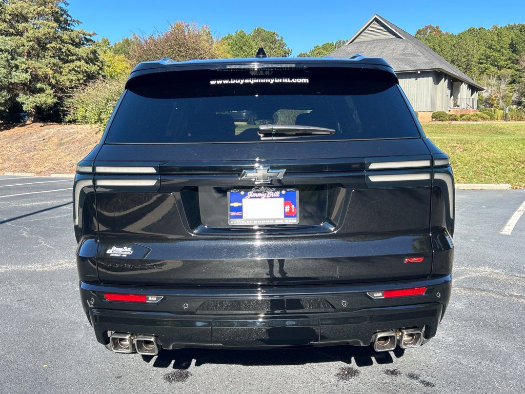 Used 2024 Chevrolet Traverse RS w/ LPO, Floor Liner Package FWD image 21