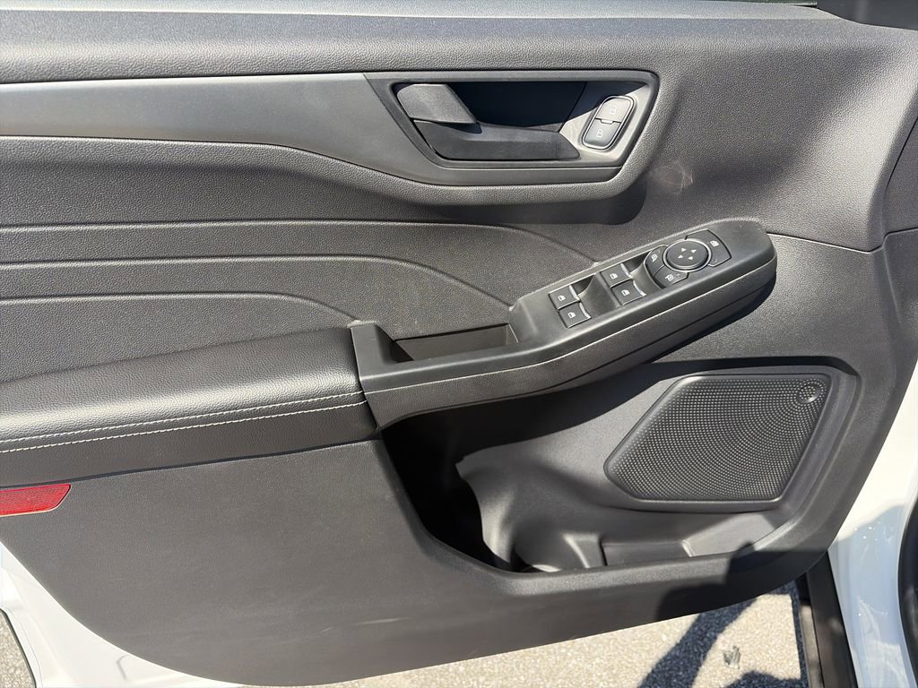 Used 2024 Ford Escape Active AWD/4WD image 18