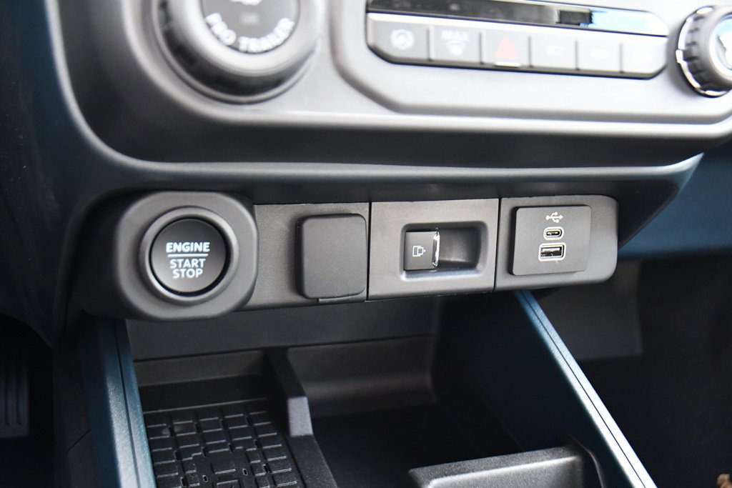 New 2025 Ford Maverick Lariat image 27