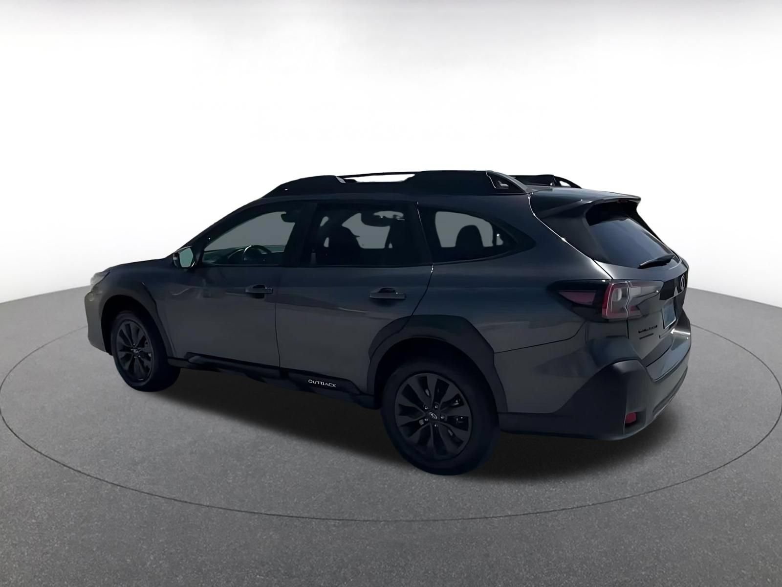 Used 2025 Subaru Outback Onyx Edition AWD/4WD image 9