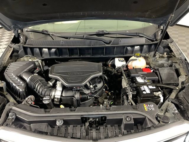 Used 2018 Cadillac XT5 Luxury w/ Driver Awareness Package image 36