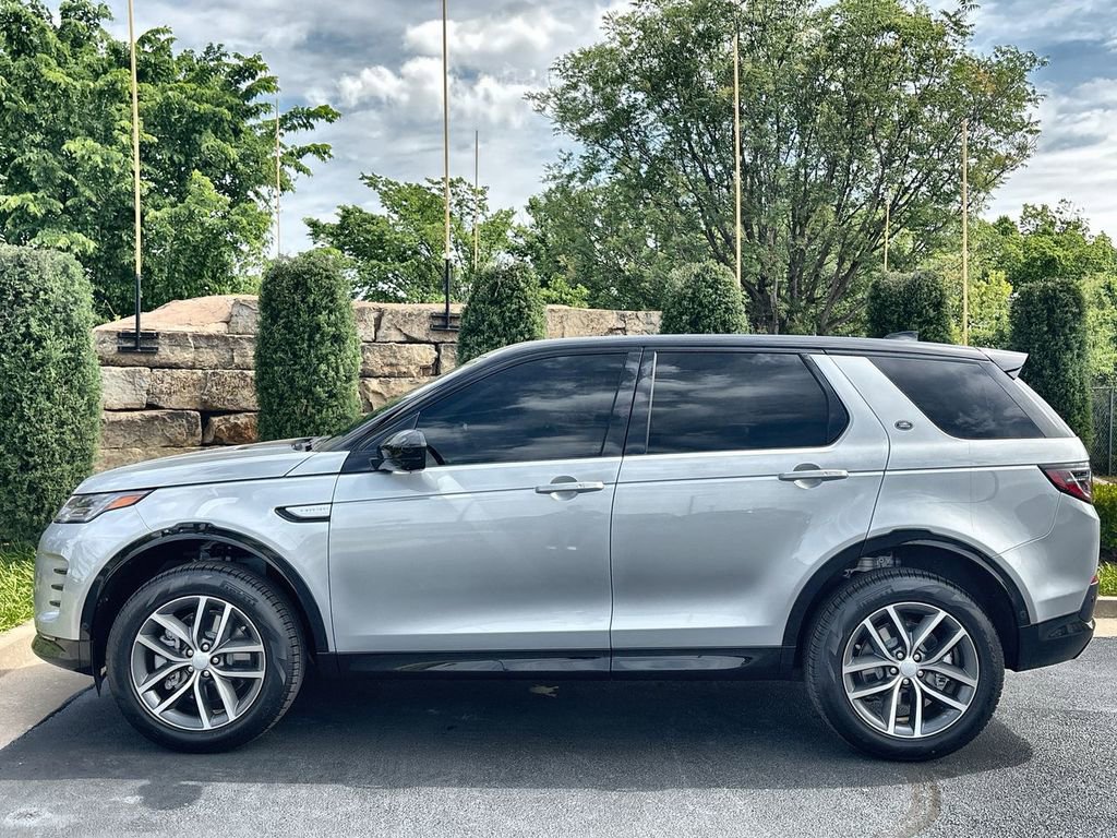 New 2026 Land Rover Discovery Sport Landmark AWD/4WD image 2