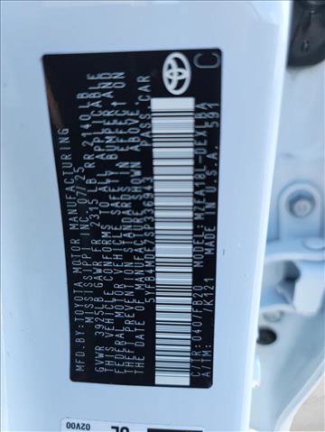 Used 2025 Toyota Corolla LE image 23