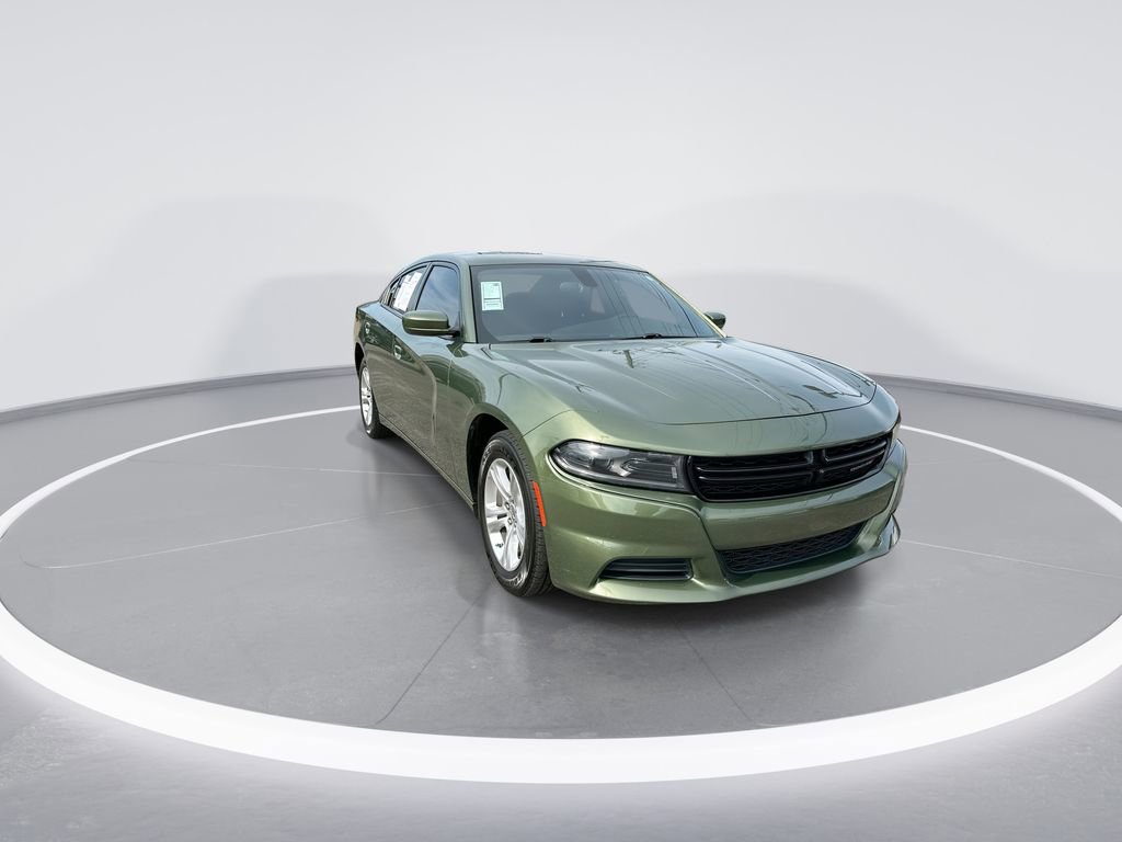 Used 2022 Dodge Charger SXT image 2