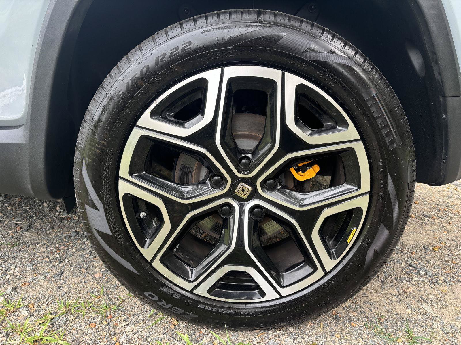 Used 2022 Rivian R1S Launch Edition AWD/4WD image 37