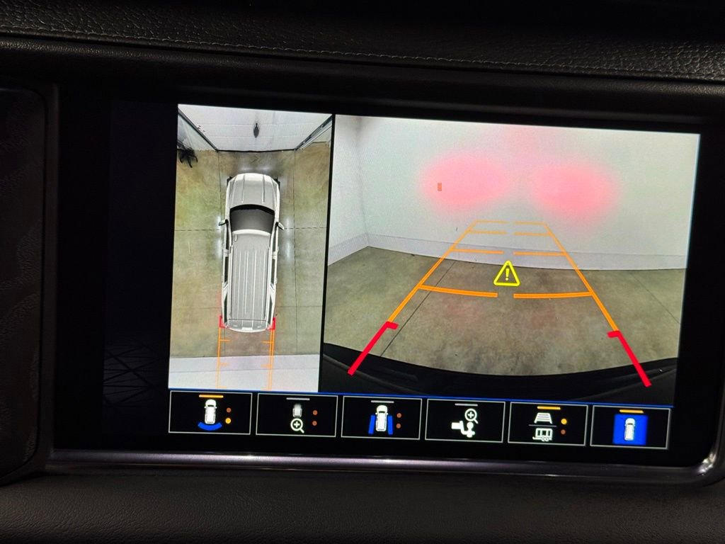 Certified 2024 GMC Yukon Denali image 16