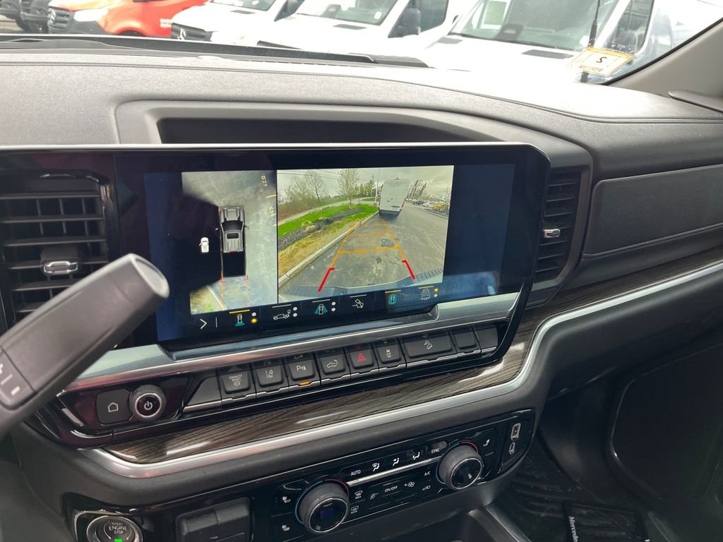 Used 2024 Chevrolet Silverado 3500 LT w/ Z71 Sport Edition AWD/4WD image 27