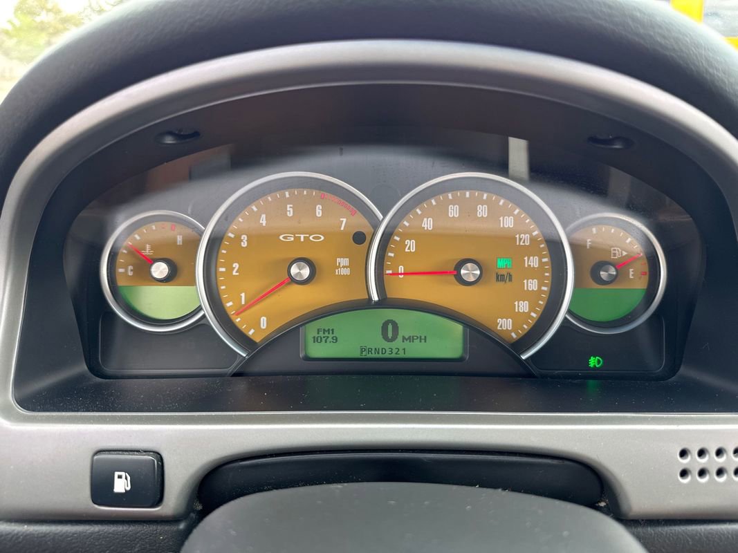Used 2004 Pontiac GTO image 31