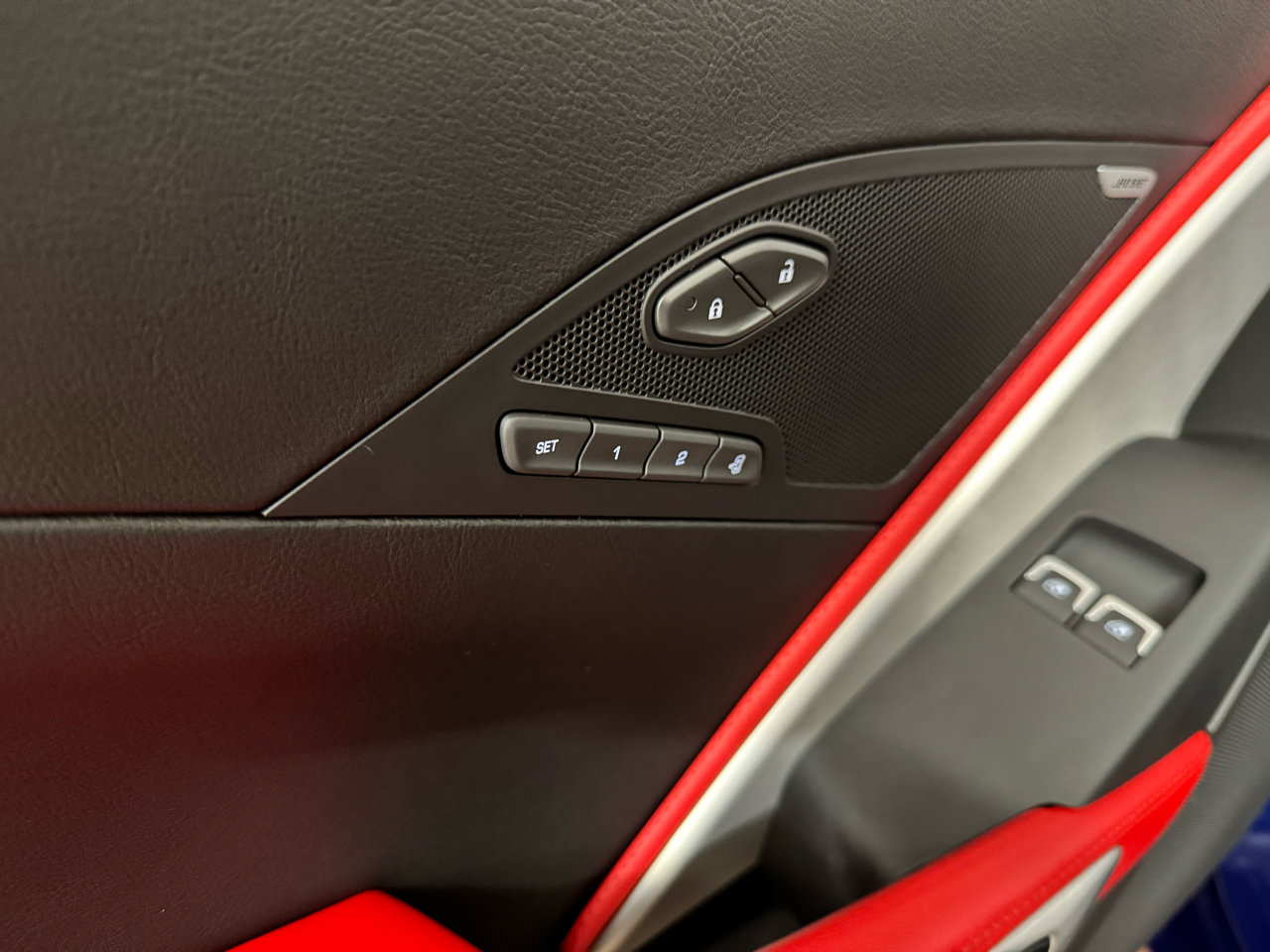 Used 2018 Chevrolet Corvette Stingray Coupe w/ 2LT Preferred Equipment Group image 16