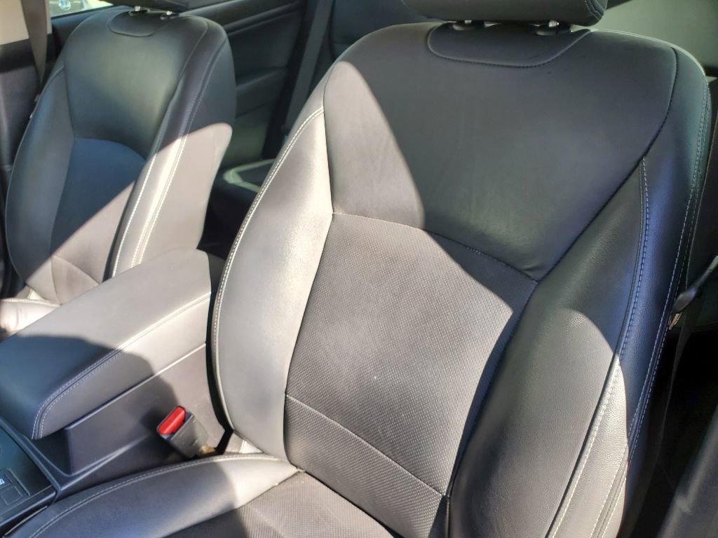 Used 2017 Subaru Legacy 3.6R Limited AWD/4WD image 19