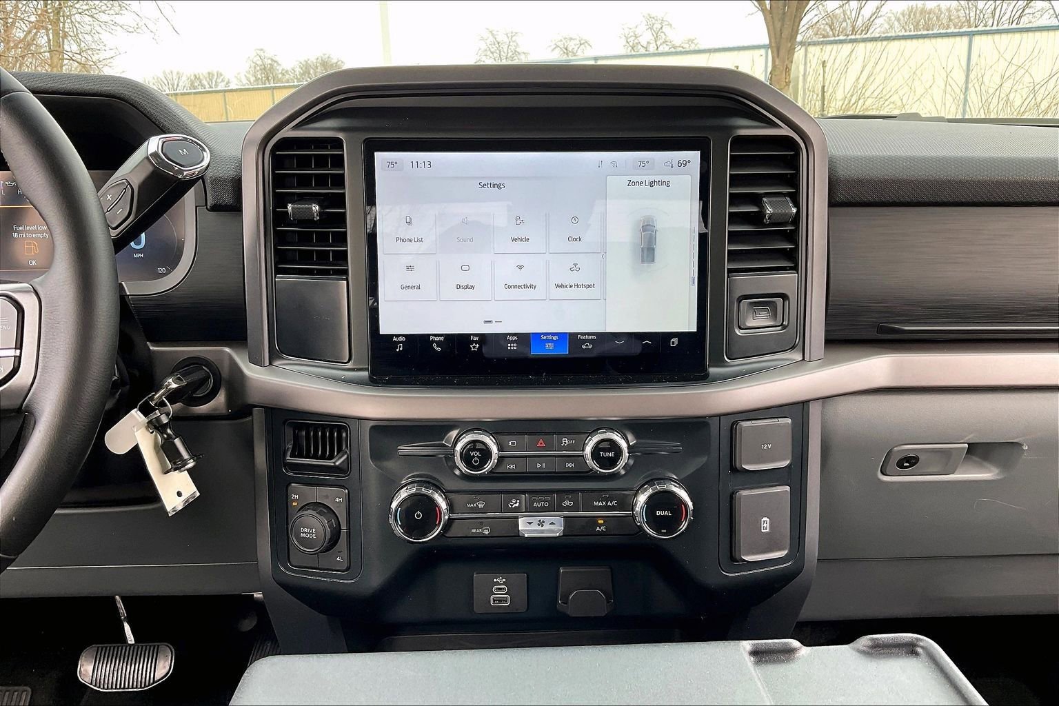 Used 2025 Ford F150 XLT w/ Equipment Group 301A Standard image 22