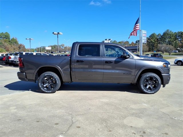 New 2026 RAM 1500 4x4 Crew Cab image 2