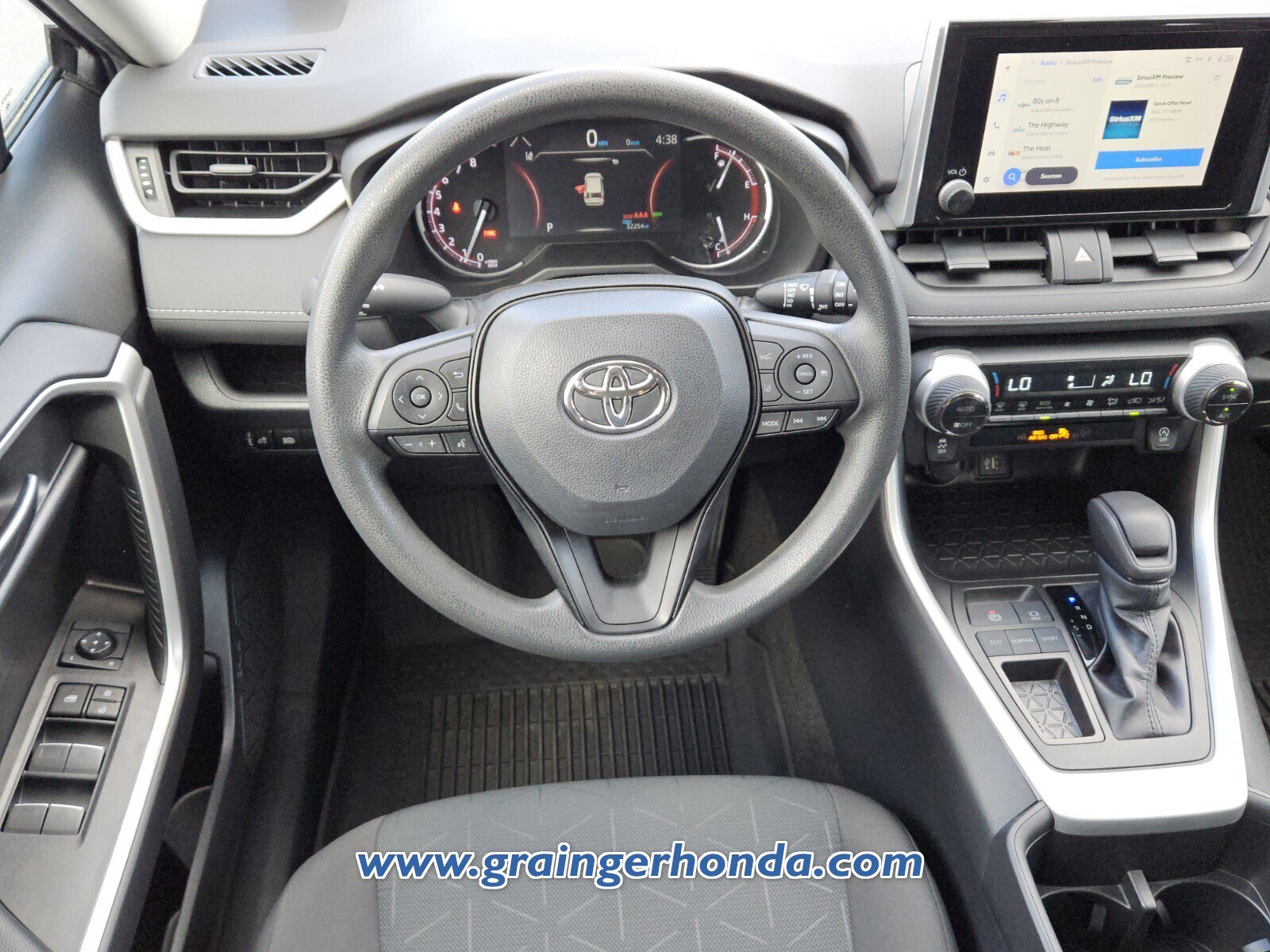 Used 2023 Toyota RAV4 XLE w/ Convenience Package image 12