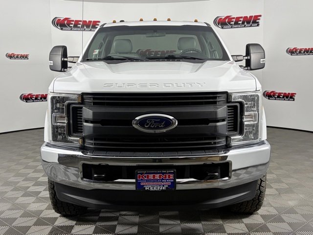 Used 2017 Ford F250 XL w/ Power Equipment Group image 4