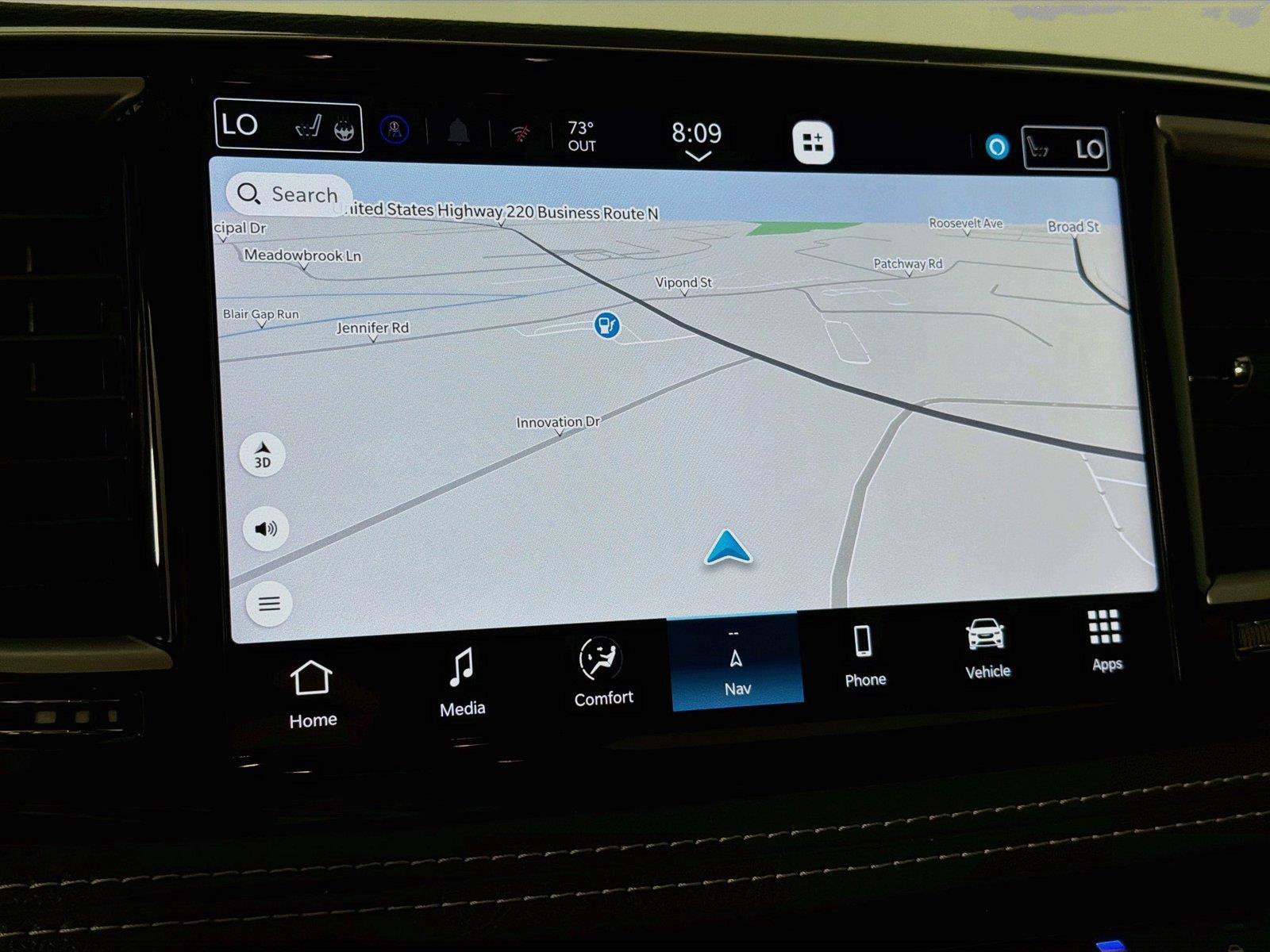Used 2027 Chrysler Pacifica Limited FWD image 20