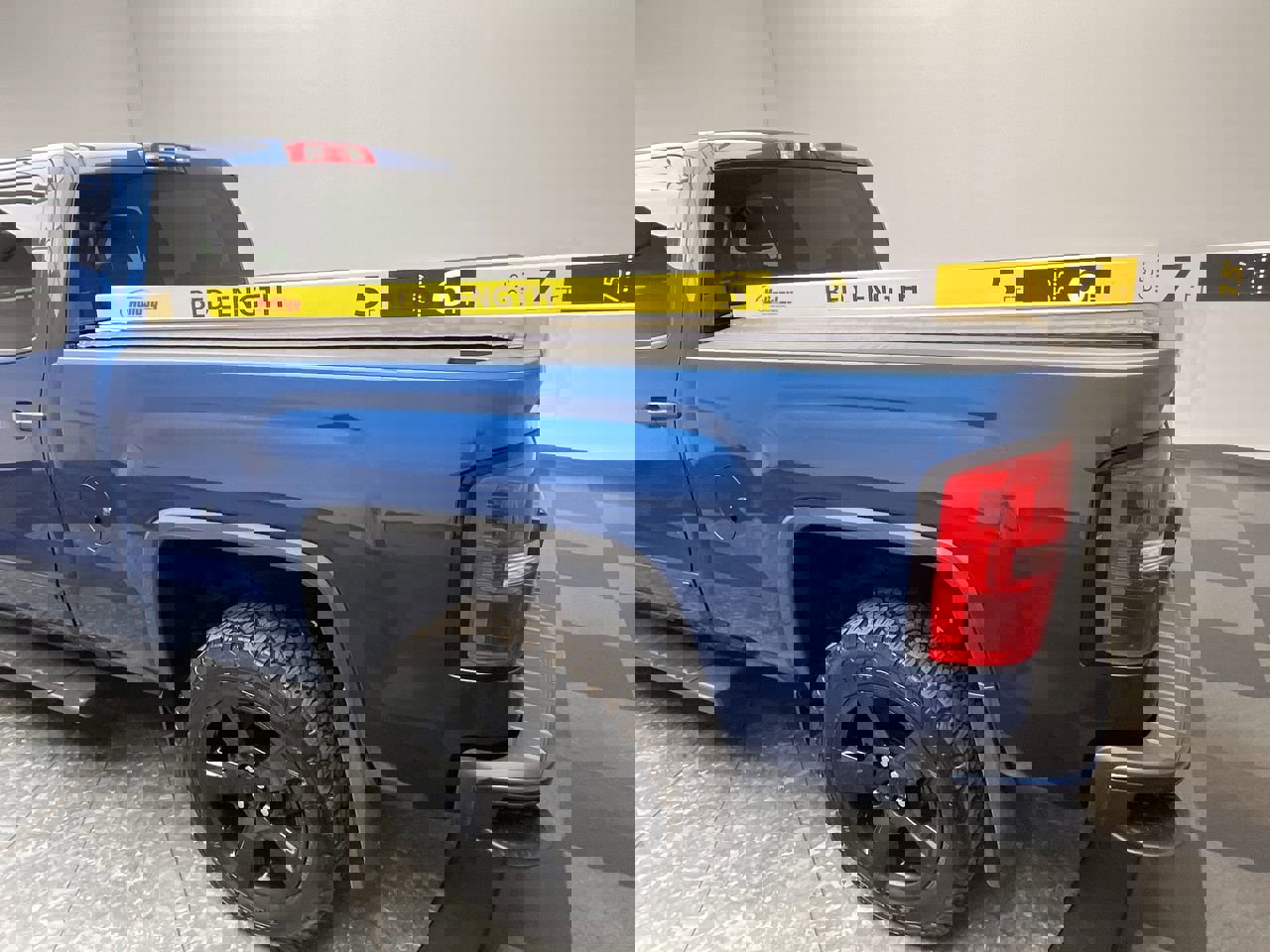 Used 2018 GMC Sierra 1500 SLE image 29