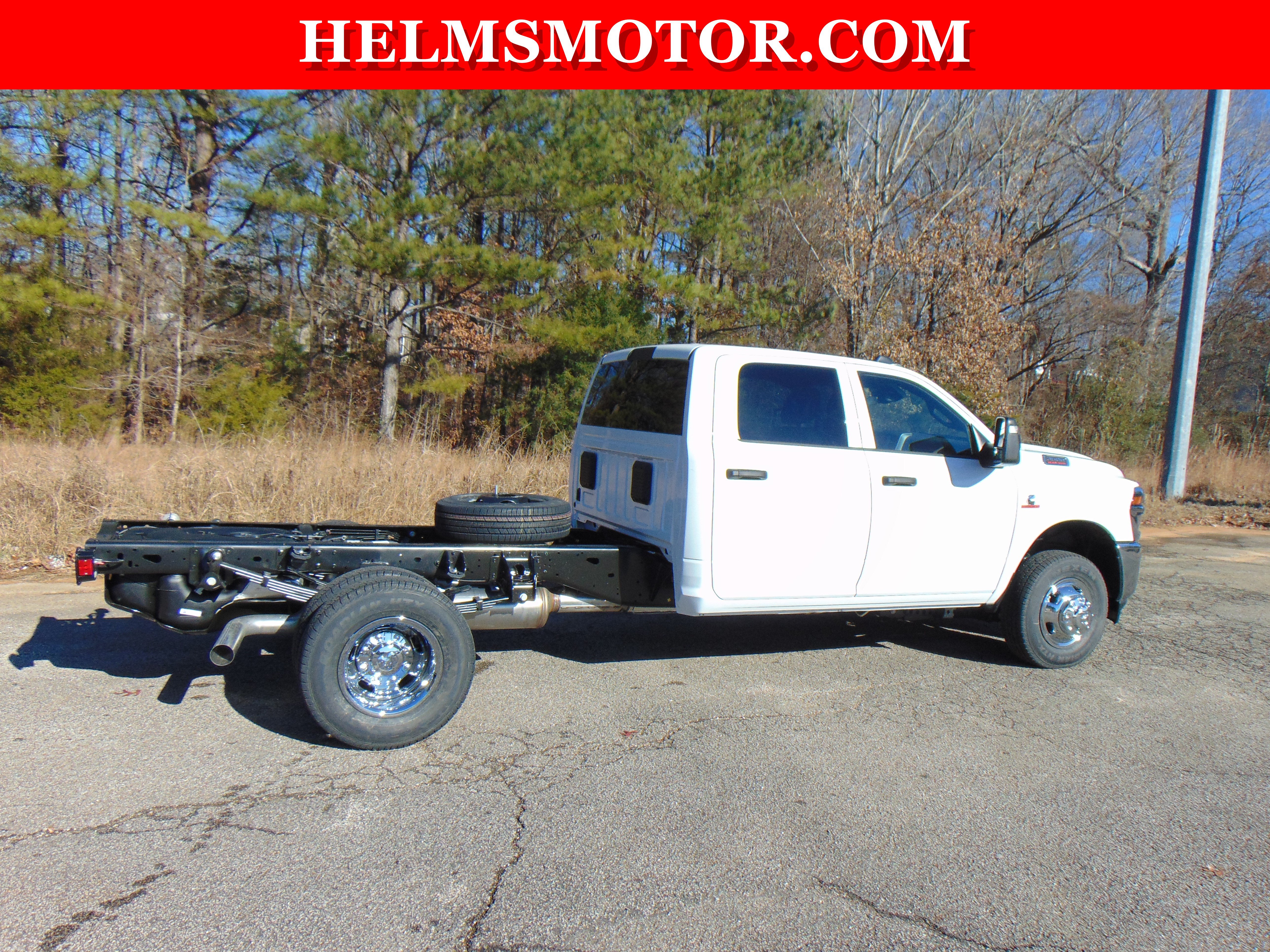 New 2026 RAM 3500 Tradesman w/ Chrome Appearance Group A AWD/4WD image 17