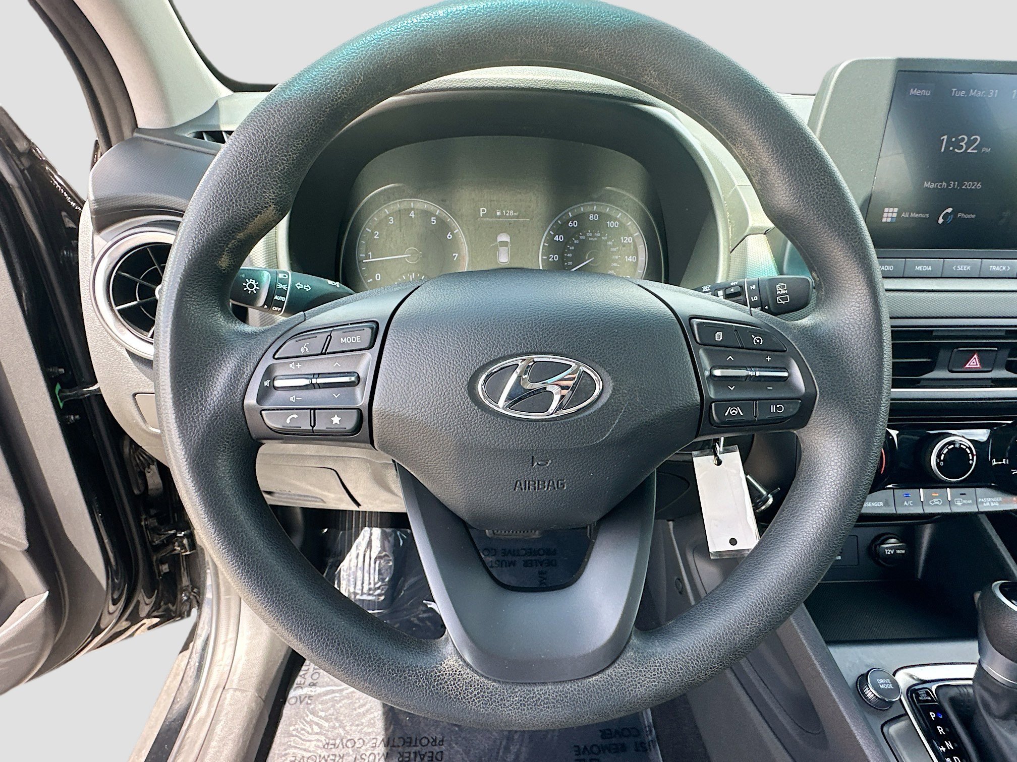 Used 2023 Hyundai Kona SE image 9