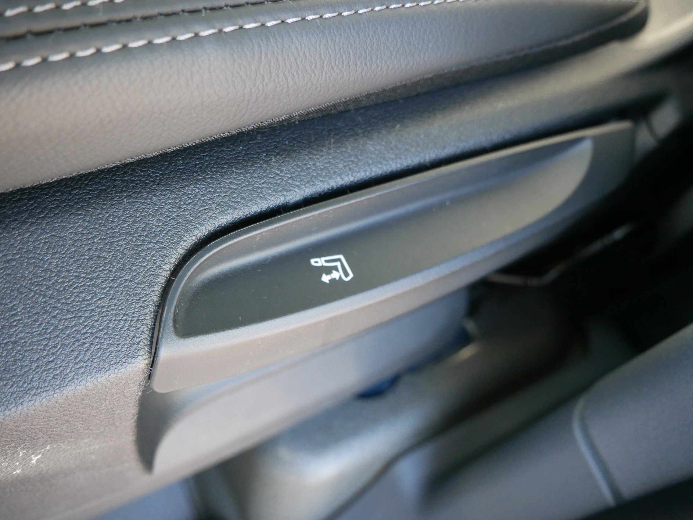 New 2025 INEOS Grenadier Fieldmaster Edition image 20