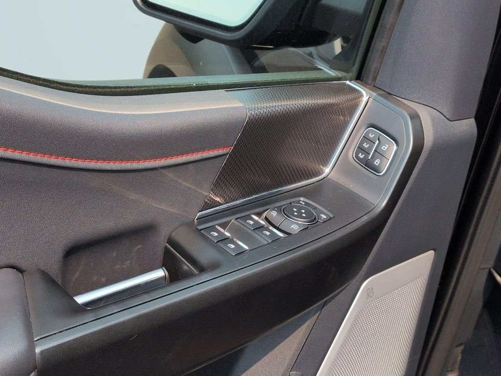 Used 2025 Ford F150 Raptor AWD/4WD image 10