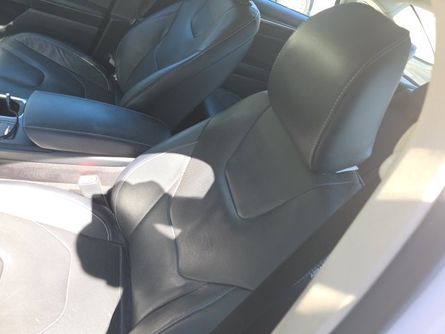 Certified 2020 Ford Fusion Titanium FWD image 4