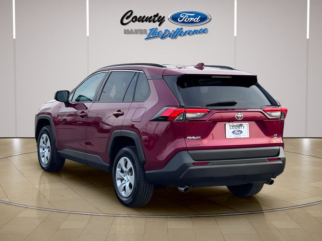 Used 2020 Toyota RAV4 LE image 22