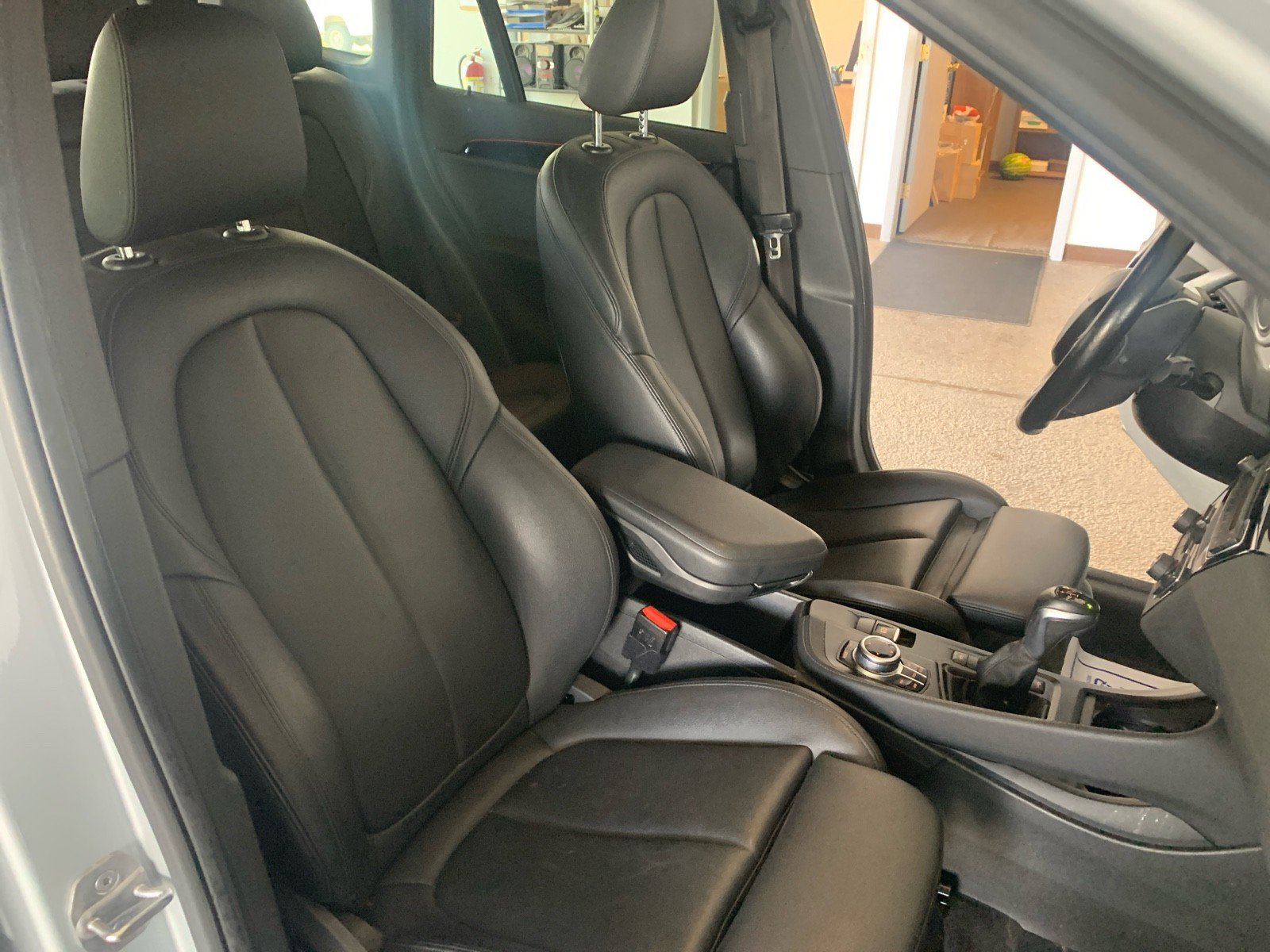 Used 2018 BMW X1 xDrive28i image 14