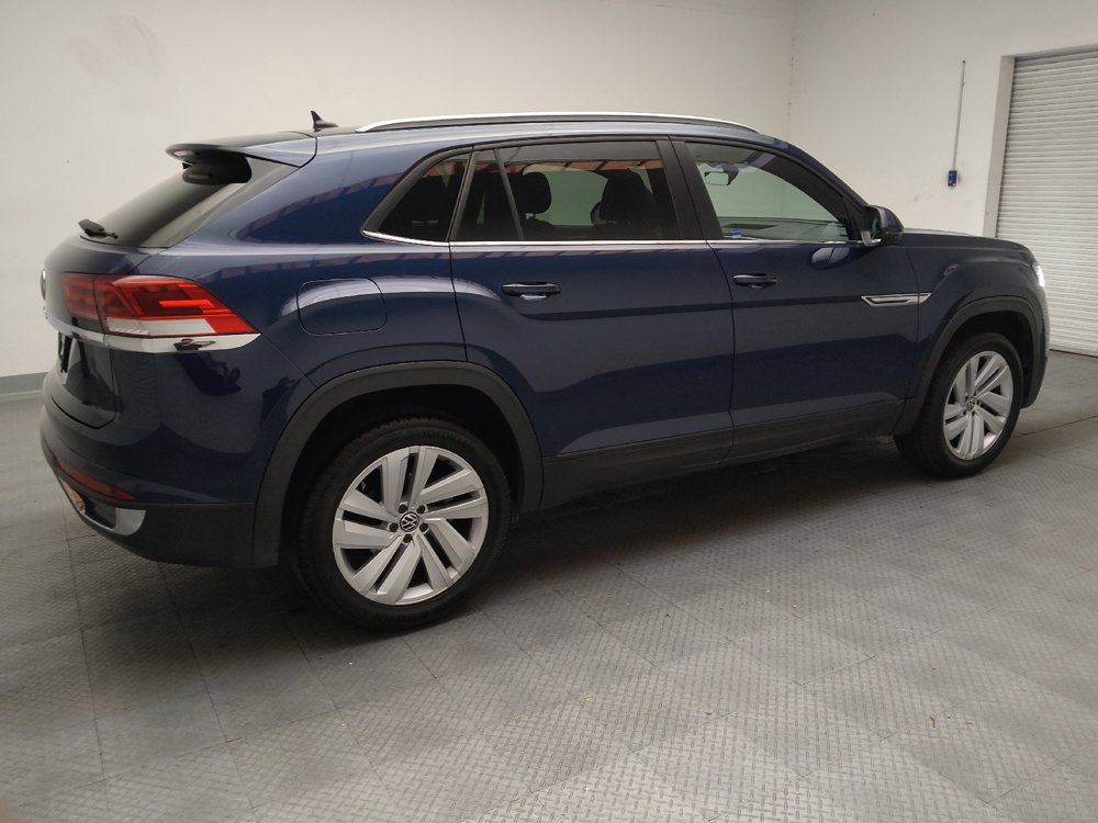 Used 2022 Volkswagen Atlas Cross Sport SE FWD image 10