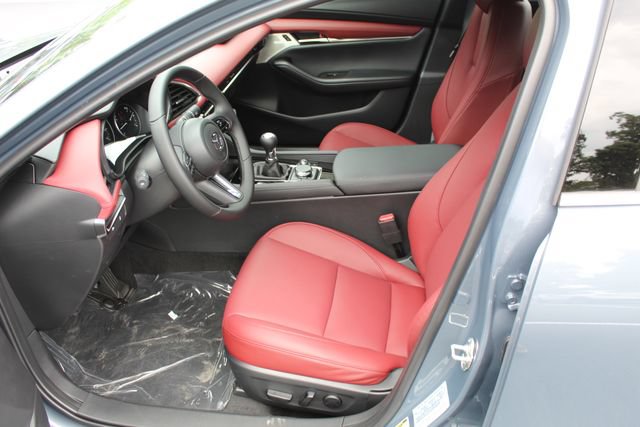 New 2026 MAZDA MAZDA3 2.5 S Hatchback w/ Premium Pkg FWD image 12