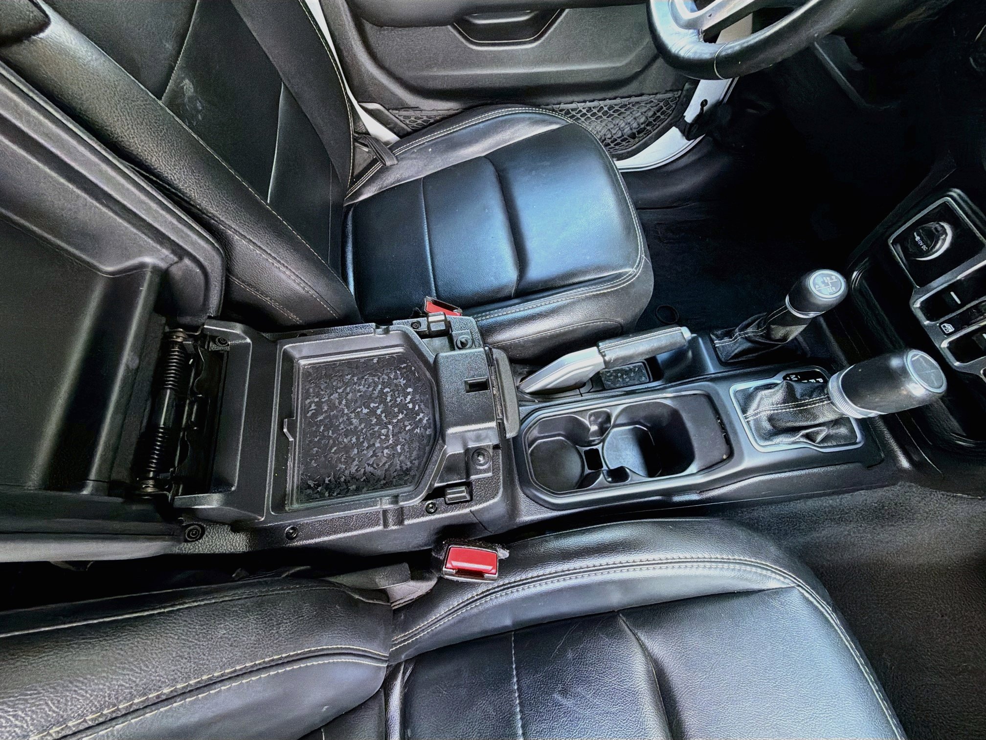 Used 2021 Jeep Gladiator Overland AWD/4WD image 30