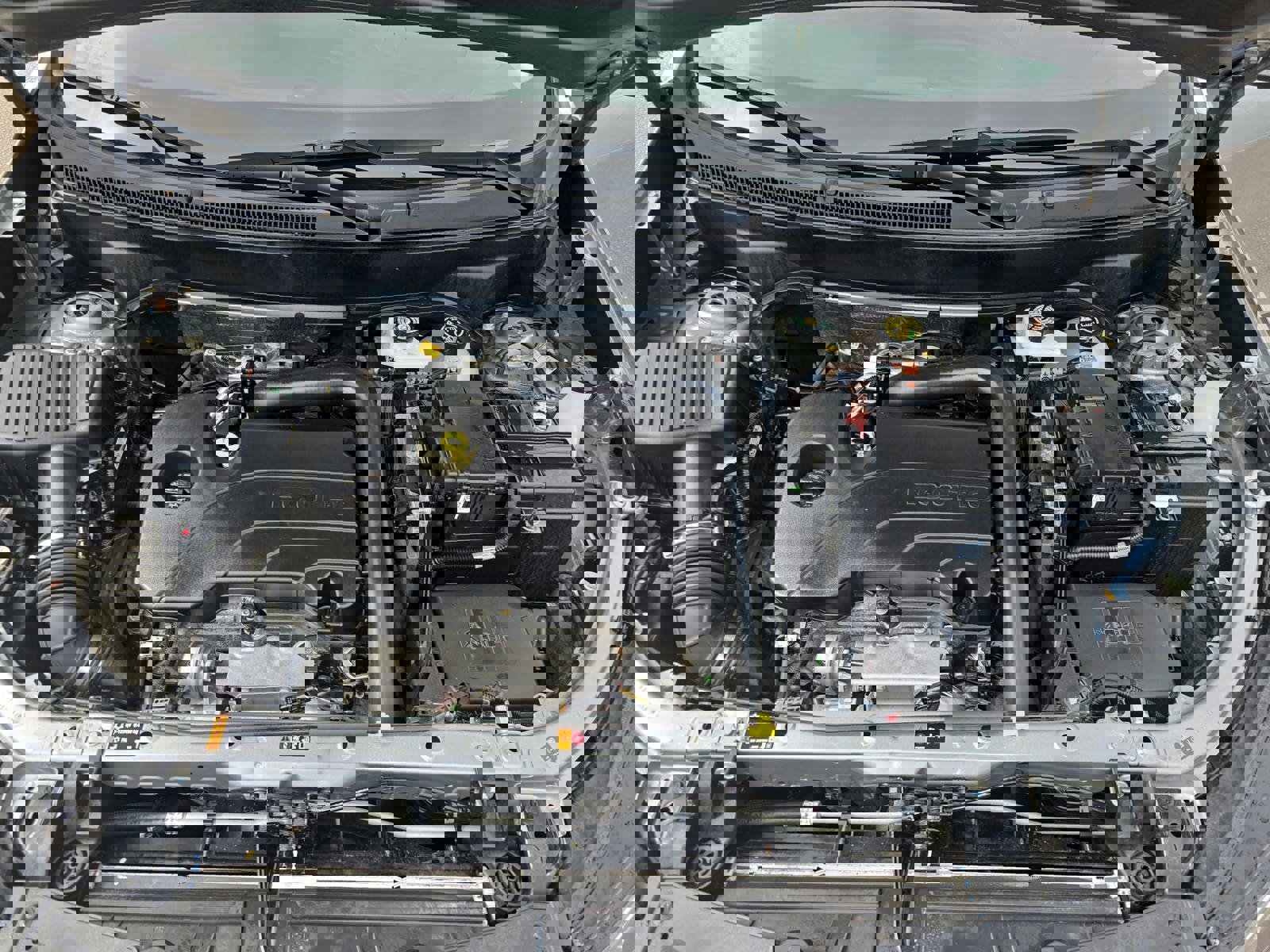 Used 2023 Chevrolet Equinox LT w/ LPO, Floor Liner Package image 30