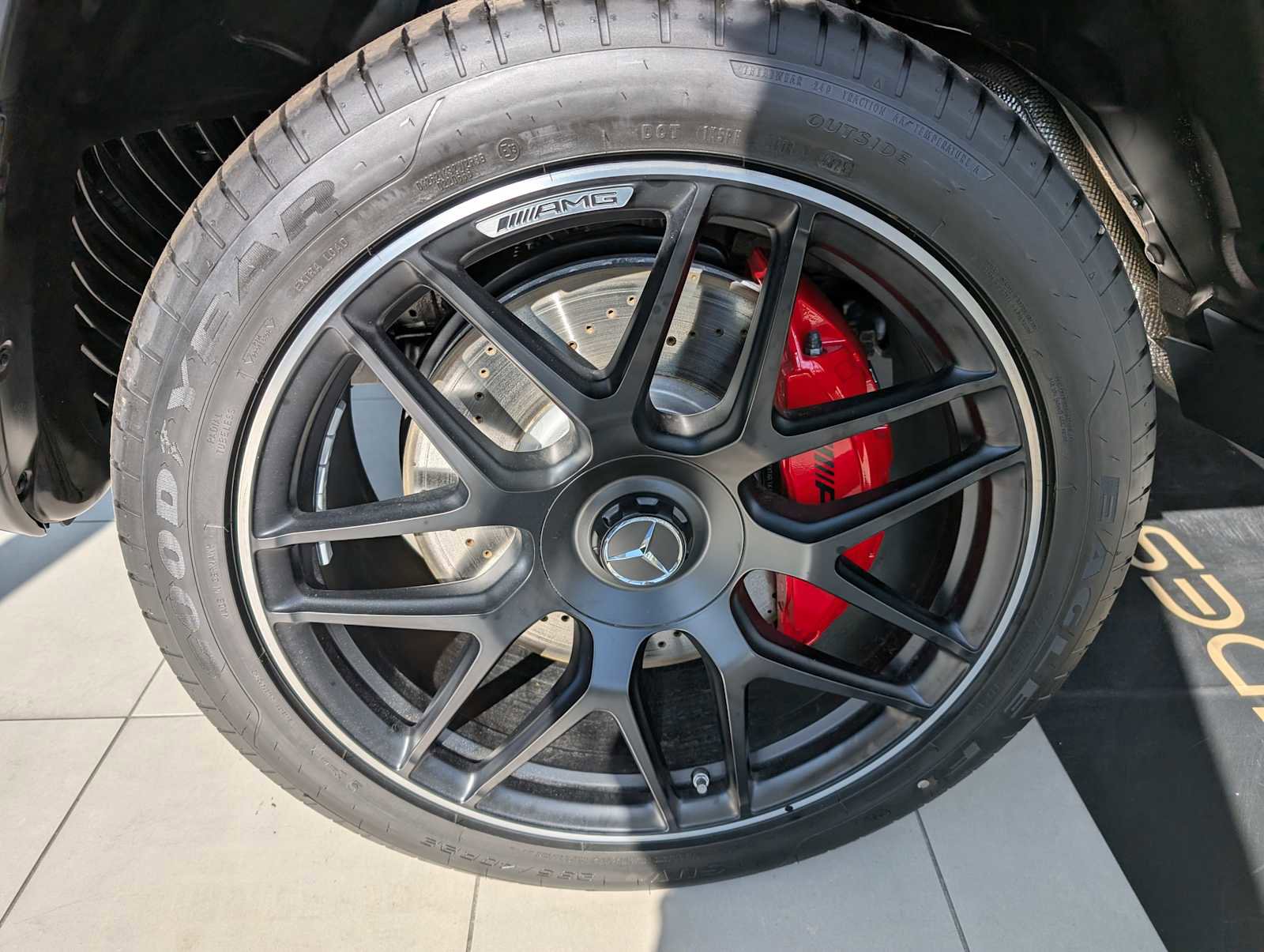 New 2026 Mercedes-Benz G 63 AMG 4MATIC image 3