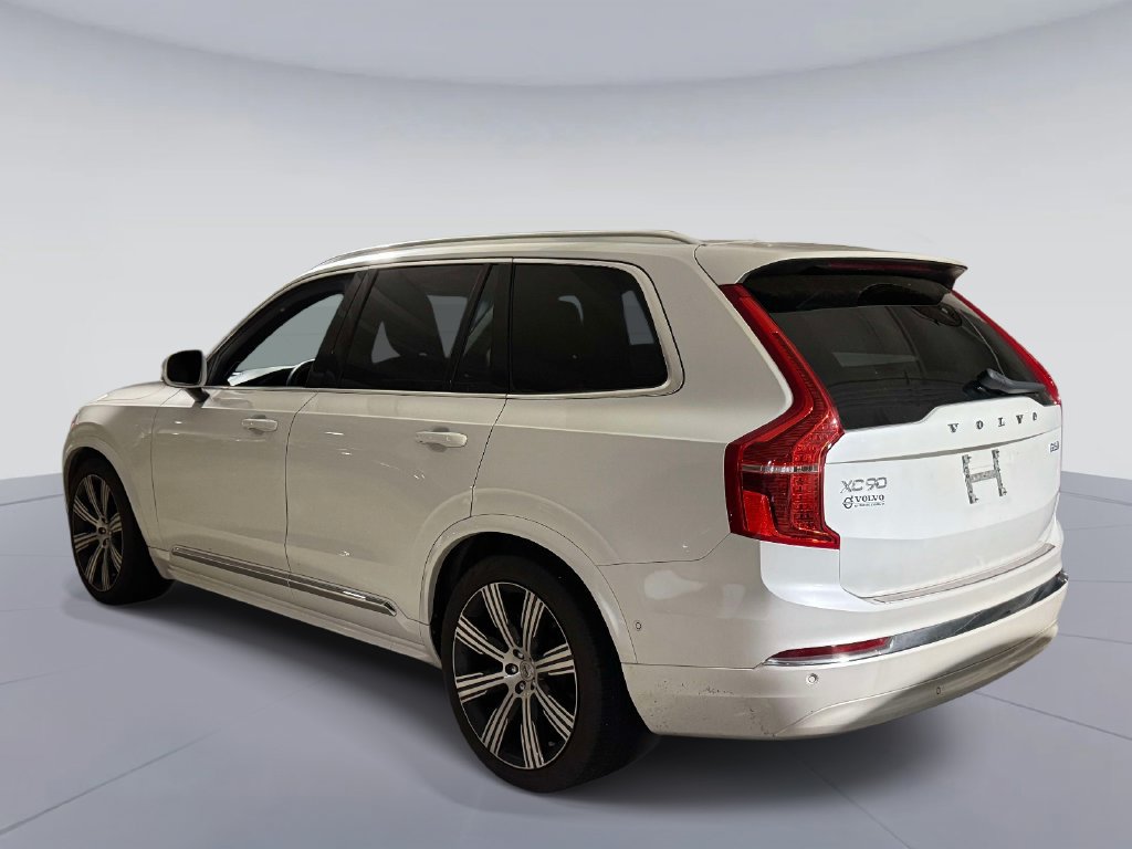 Used 2023 Volvo XC90 B6 Ultimate w/ Protection Package Premier AWD/4WD image 4
