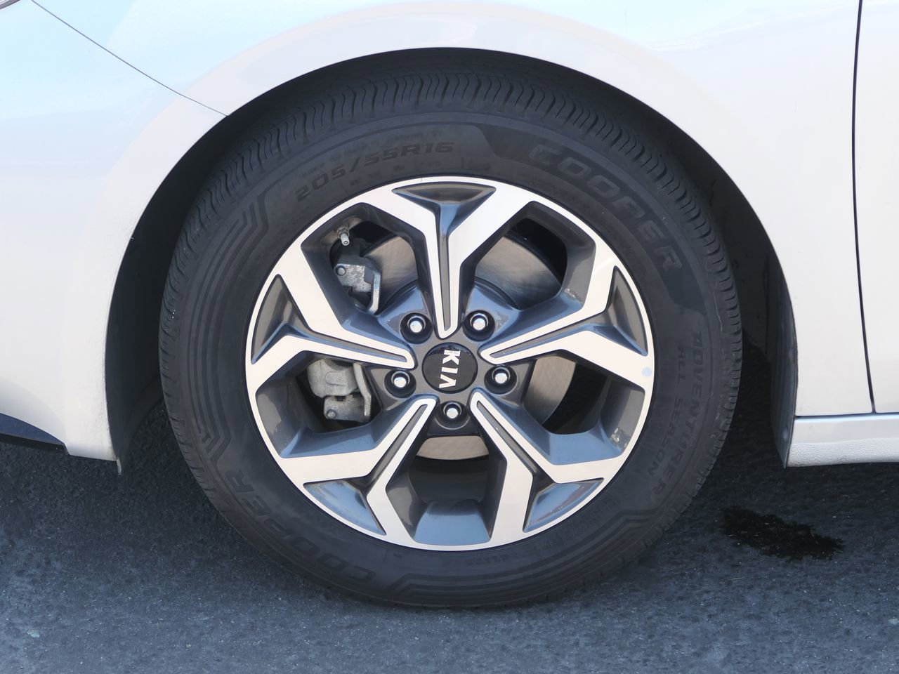 Used 2021 Kia Forte LXS FWD image 8