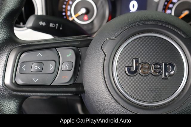 Used 2025 Jeep Wrangler Sport image 8