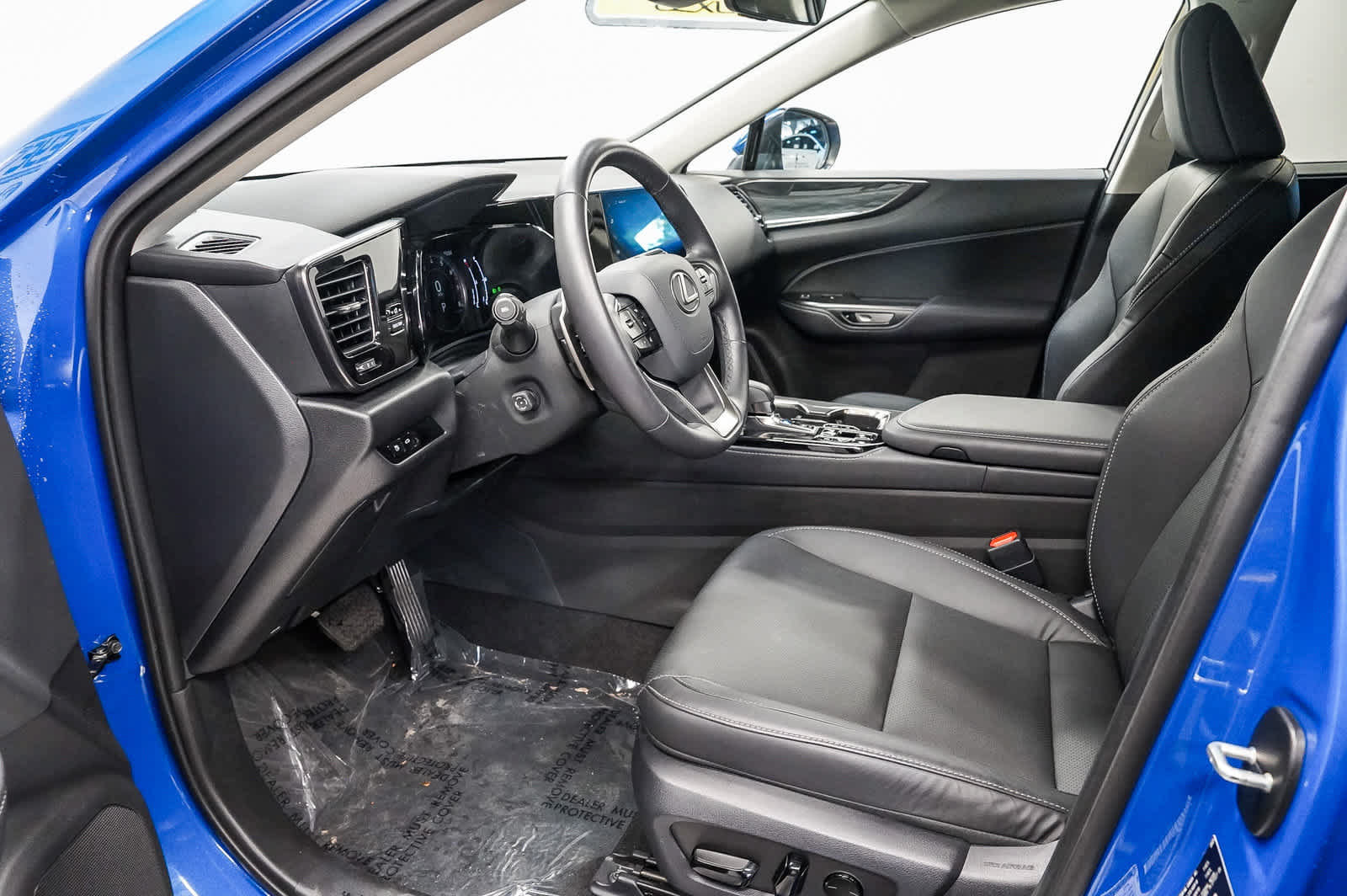 Used 2025 Lexus NX 350 AWD w/ Accessory Package (2T) image 18