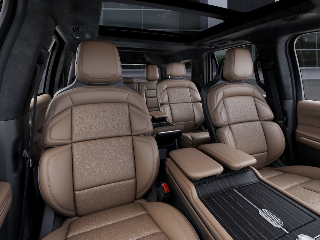 New 2027 Lincoln Navigator Black Label AWD/4WD image 10