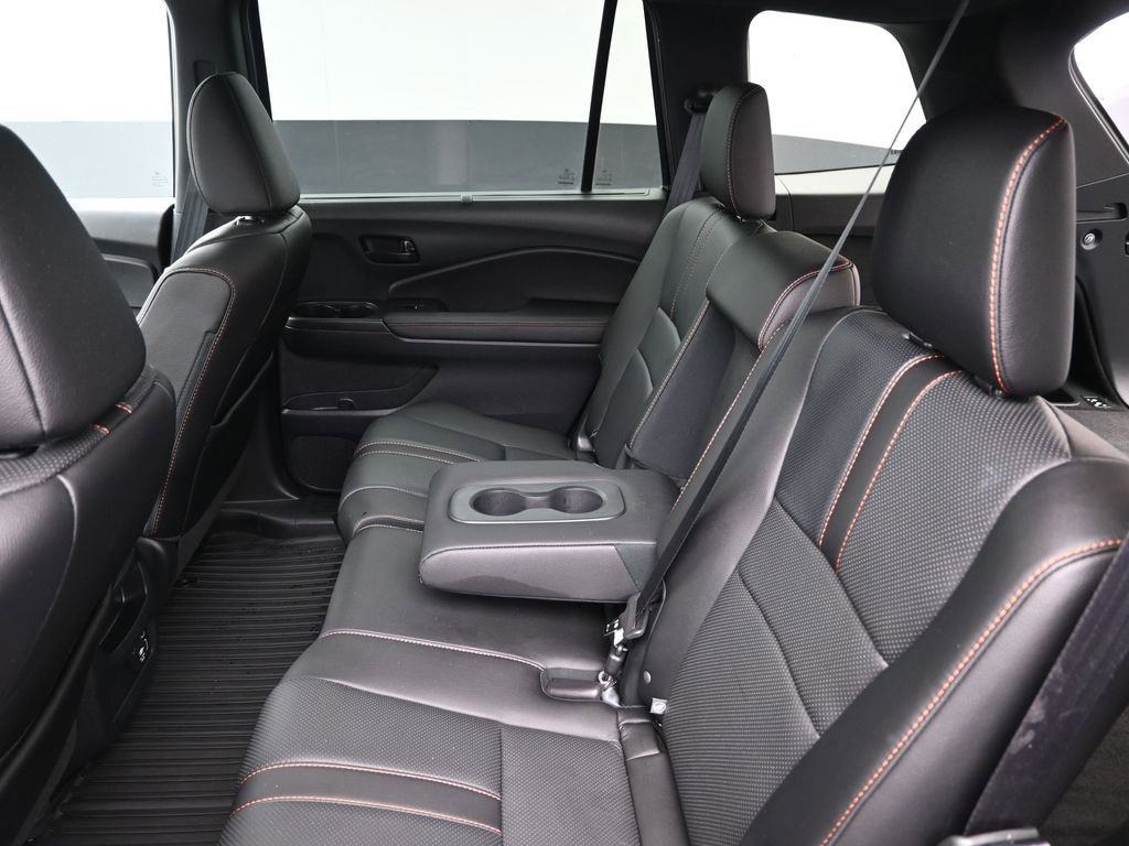 Used 2023 Honda Passport TrailSport image 25