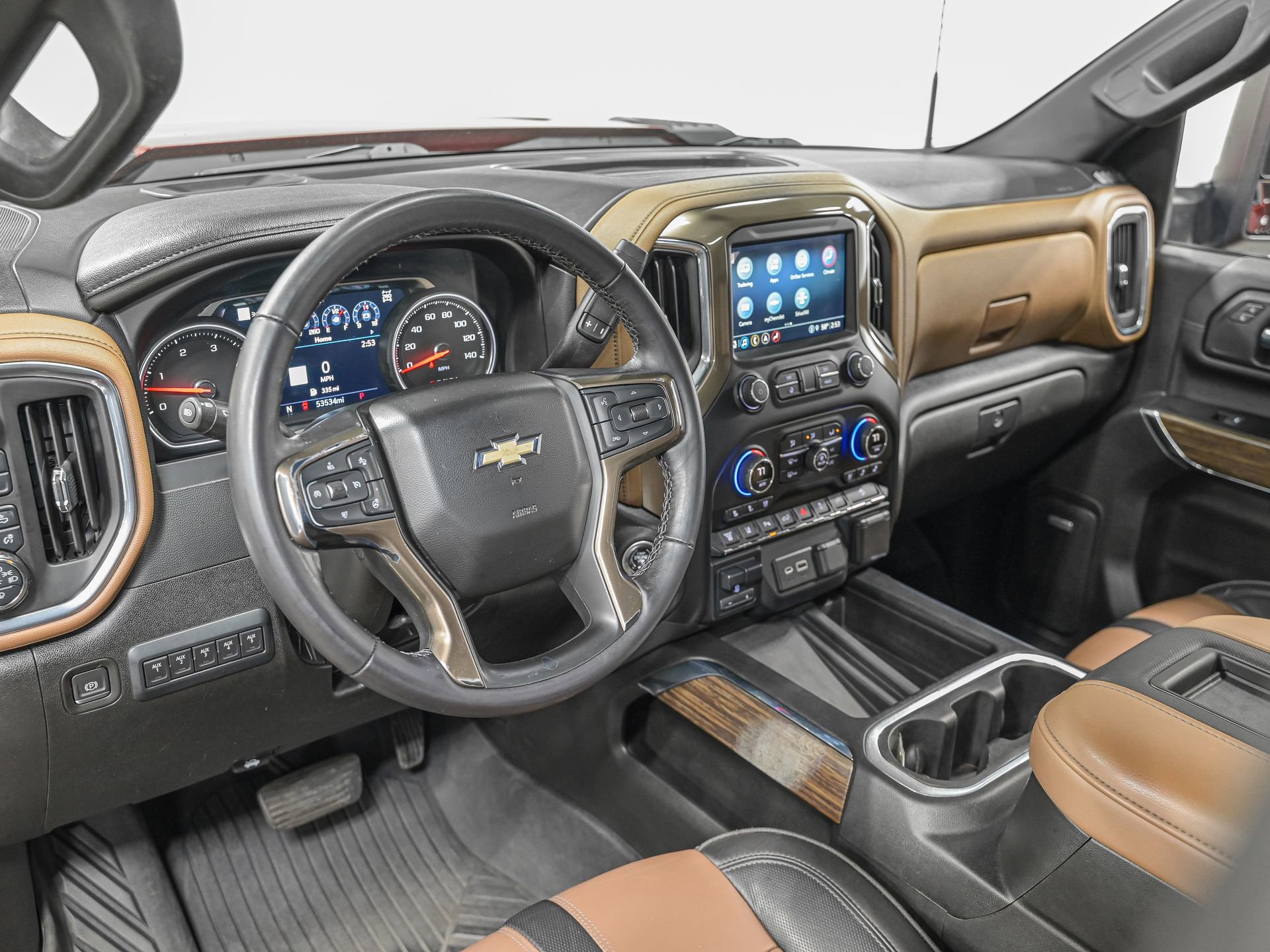 Used 2022 Chevrolet Silverado 2500 High Country w/ Safety Package II image 14