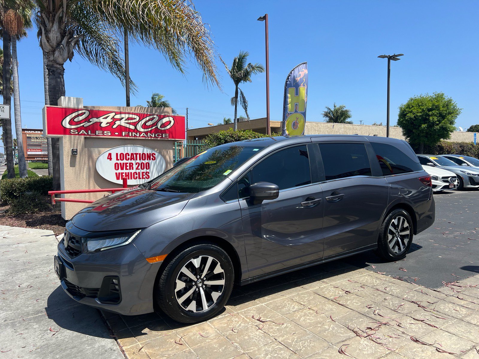 Used 2025 Honda Odyssey EX-L image 5