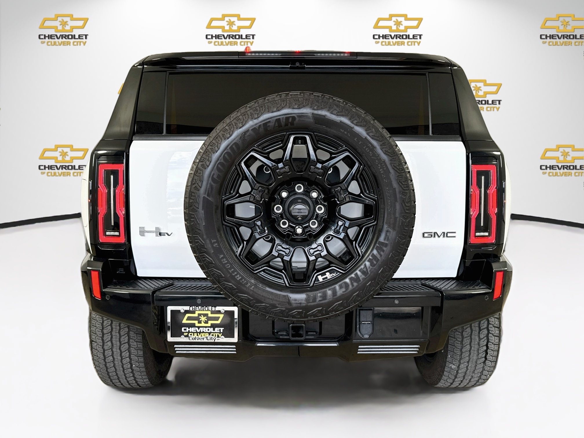 Used 2025 GMC Hummer EV 2X AWD/4WD image 7