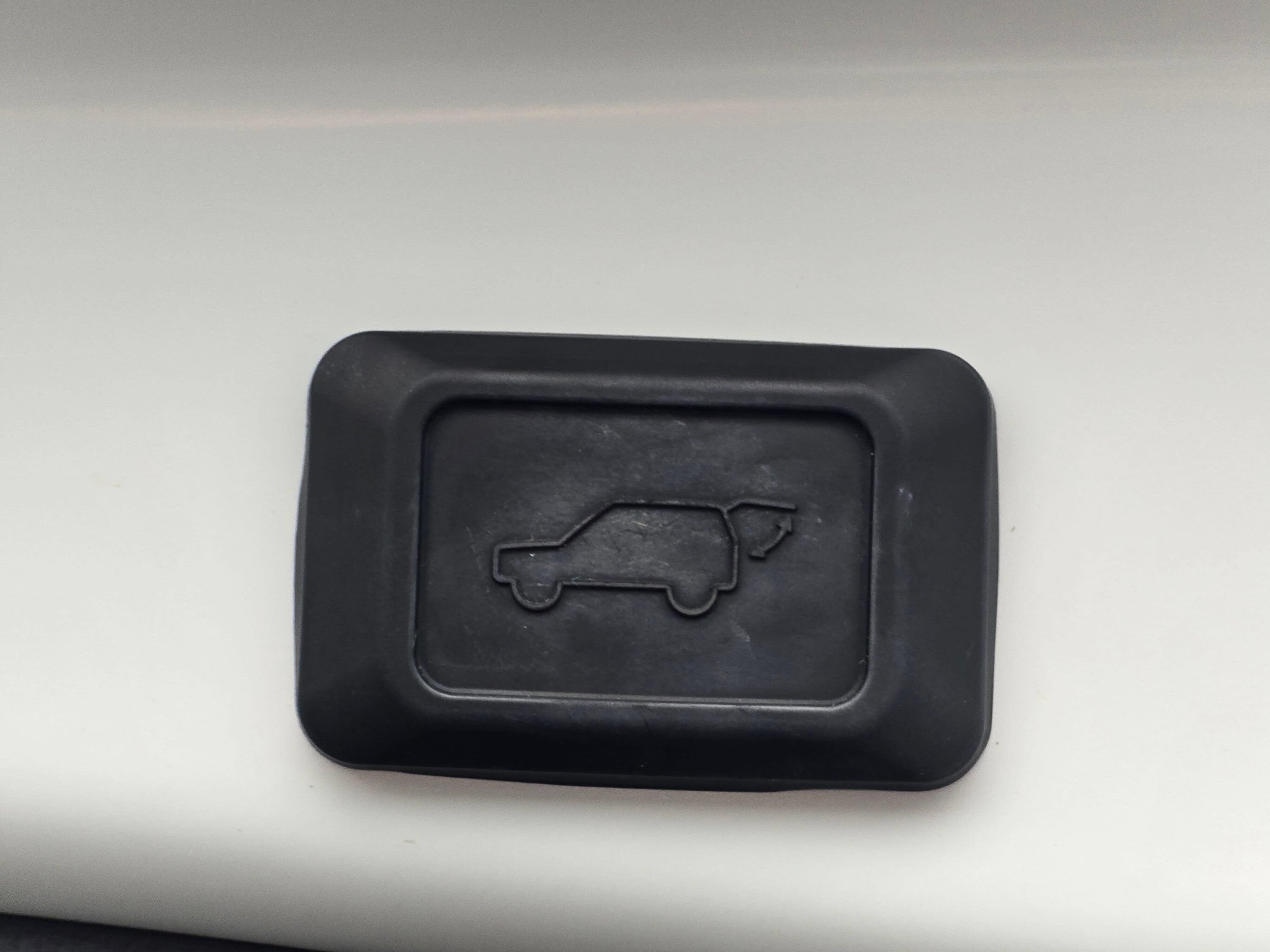 Used 2023 Toyota RAV4 XSE w/ Weather Package AWD/4WD image 23