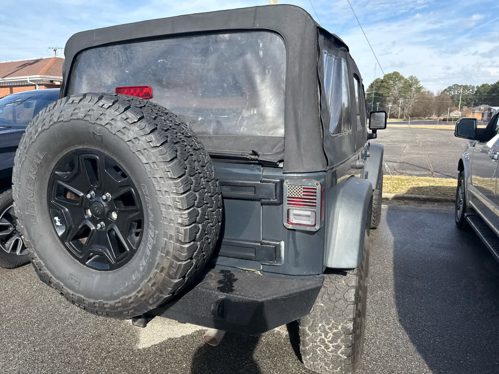 Used 2016 Jeep Wrangler Willys Wheeler image 25