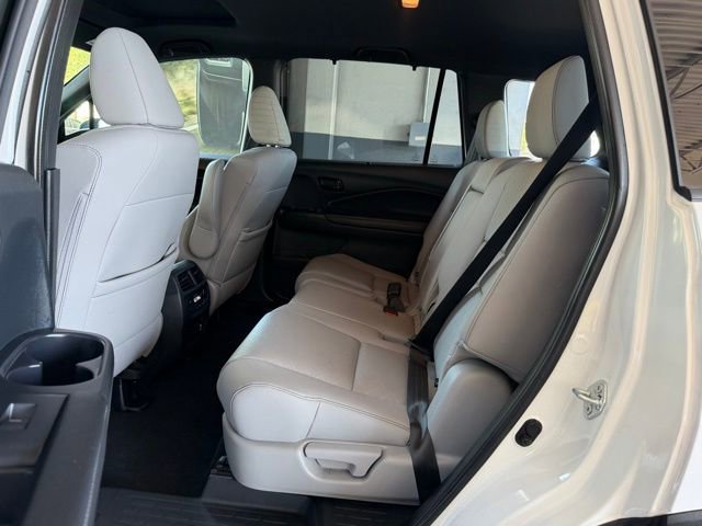 Used 2023 Honda Passport Elite image 23