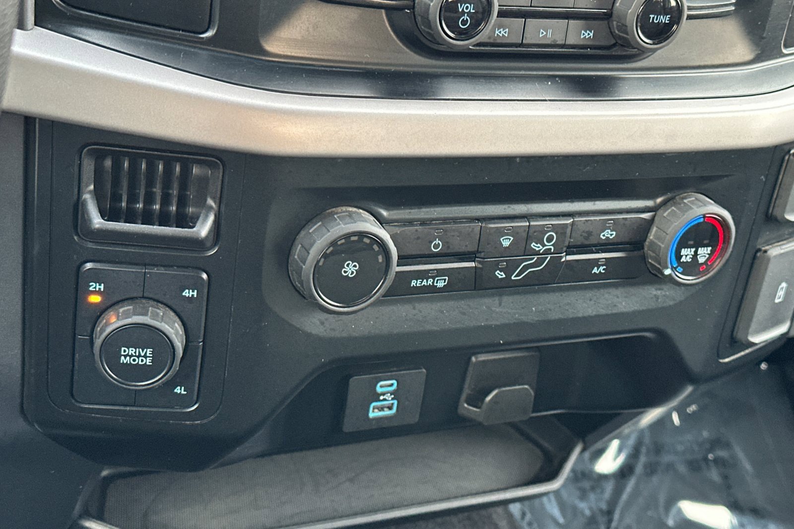 Used 2023 Ford F150 XLT image 20