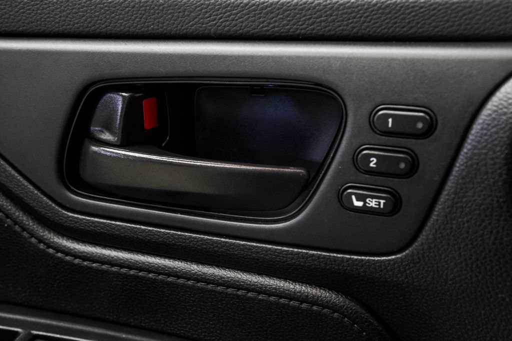 Used 2025 Honda Odyssey EX-L image 46