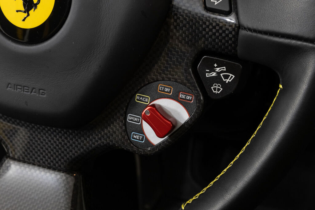 Certified 2015 Ferrari 458 Speciale A RWD image 33