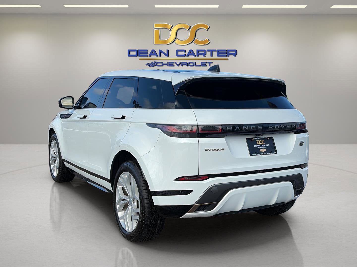 Used 2021 Land Rover Range Rover Evoque R-Dynamic S AWD/4WD image 11