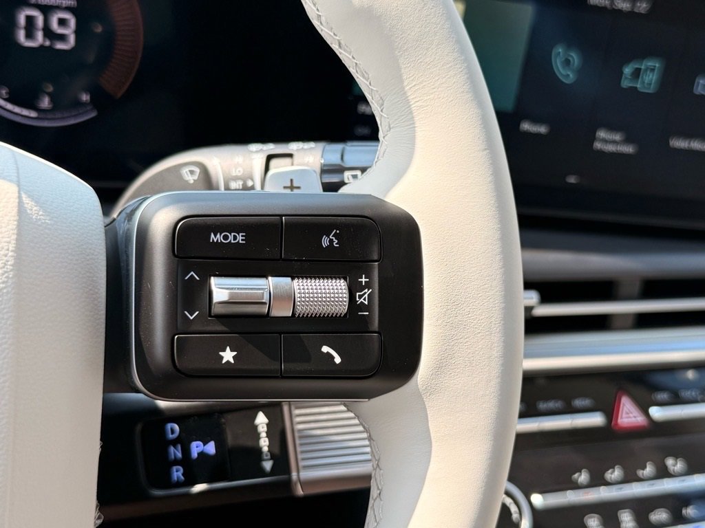 New 2026 Hyundai Santa Fe SE image 14